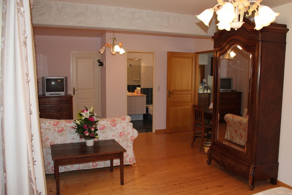 Le Lavoir Bed & Breakfast Peintre Luaran gambar