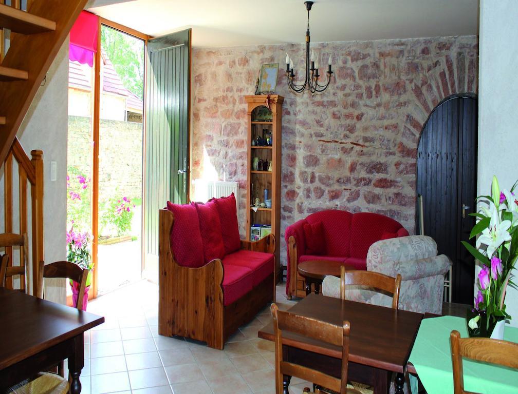 Le Lavoir Bed & Breakfast Peintre Luaran gambar
