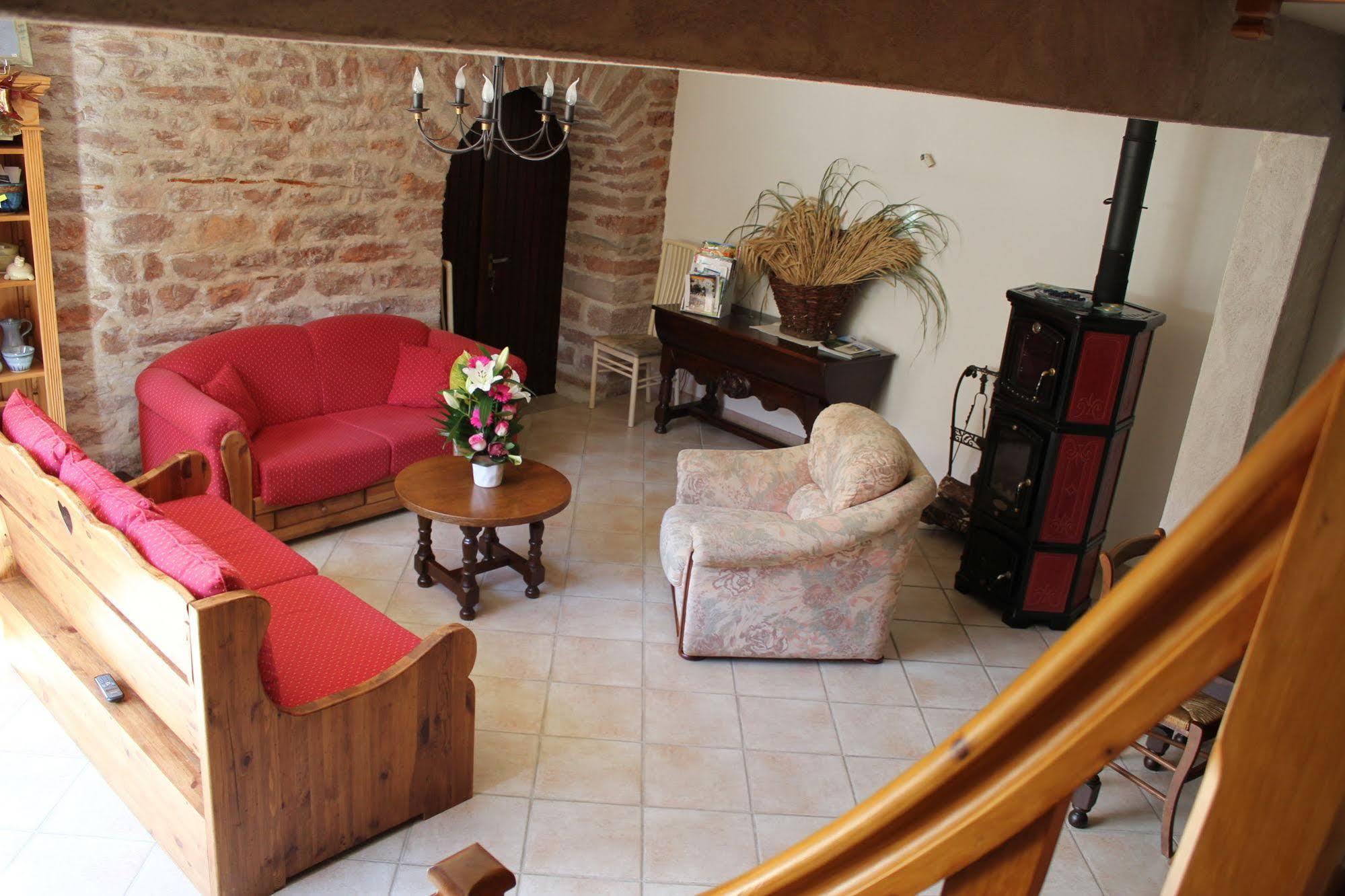 Le Lavoir Bed & Breakfast Peintre Luaran gambar